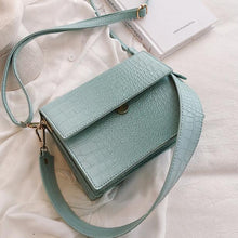 Load image into Gallery viewer, Women's Designer Luxury Handbag 2019 Fashion New High quality PU Leather Women Handbags Crocodile pattern Shoulder Messenger Bag