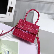 Load image into Gallery viewer, Mini Small Square bag 2019 Fashion New Quality PU Leather Women's Handbag Crocodile pattern Chain Shoulder Messenger Bags