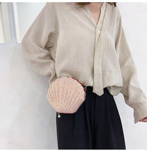 Load image into Gallery viewer, Shoulder Handbags Shell Bag Chain Cute Sequins Small Bag Phone Money Pouch Zipper Crossbody Bags for Women 2019 Bolsa Feminina